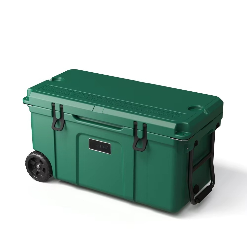 Outdoor Camping Trolley - กล่องเก็บความเย็นแบบมีล้อลาก ขนาด 70QT สำหรับใส่อาหารกลางวัน ผลิตจากพลาสติกแบบ Roto